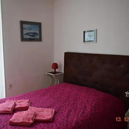 Adonis Lejlighedshotel